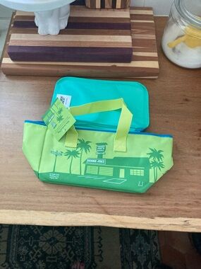 Trader Joe's Green & Teal Insulated Lunch Tote